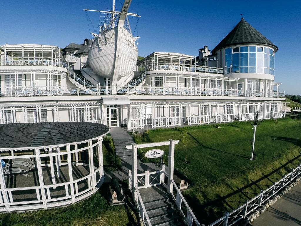 Гостиница La Grace Керчь-179